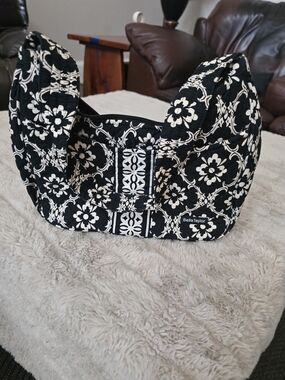Bella Taylor Black & White Quilted Shoulder Bag
